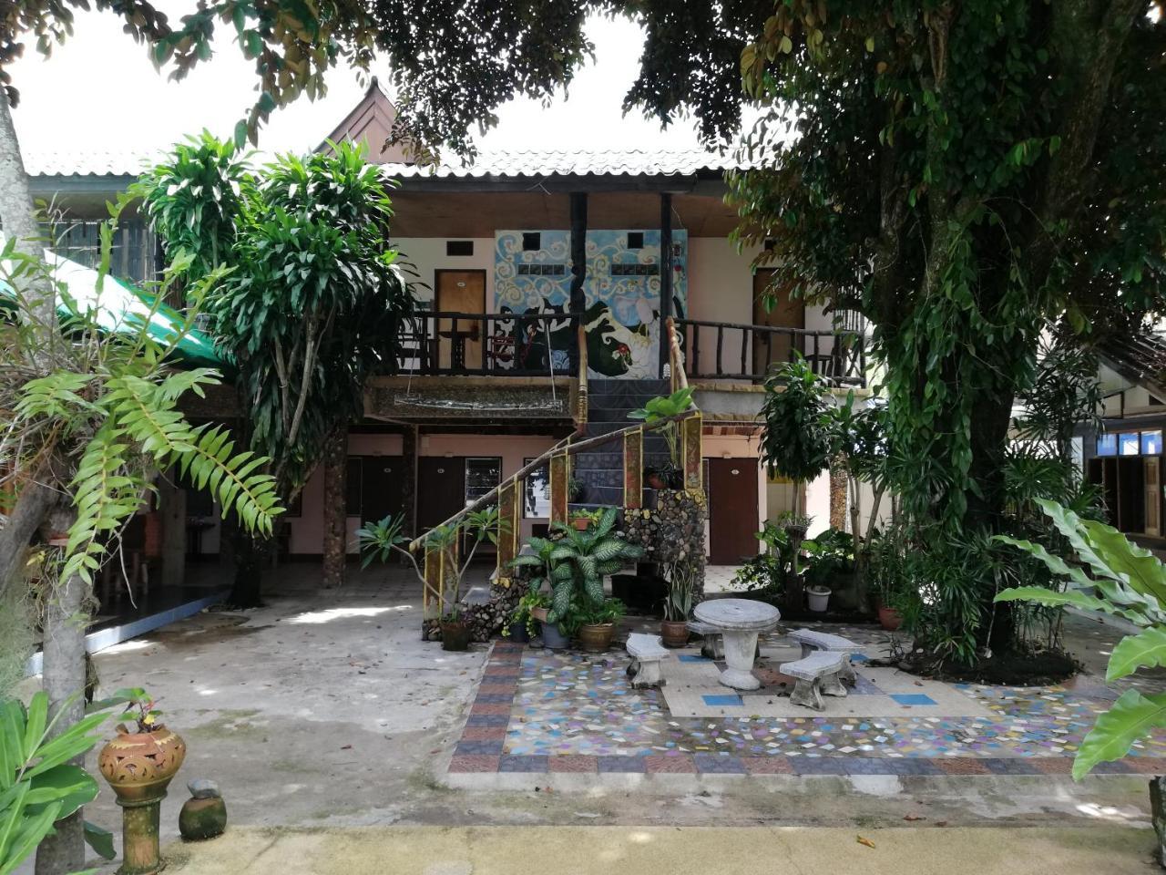 Chian House Hotel Chiang Rai Exterior photo