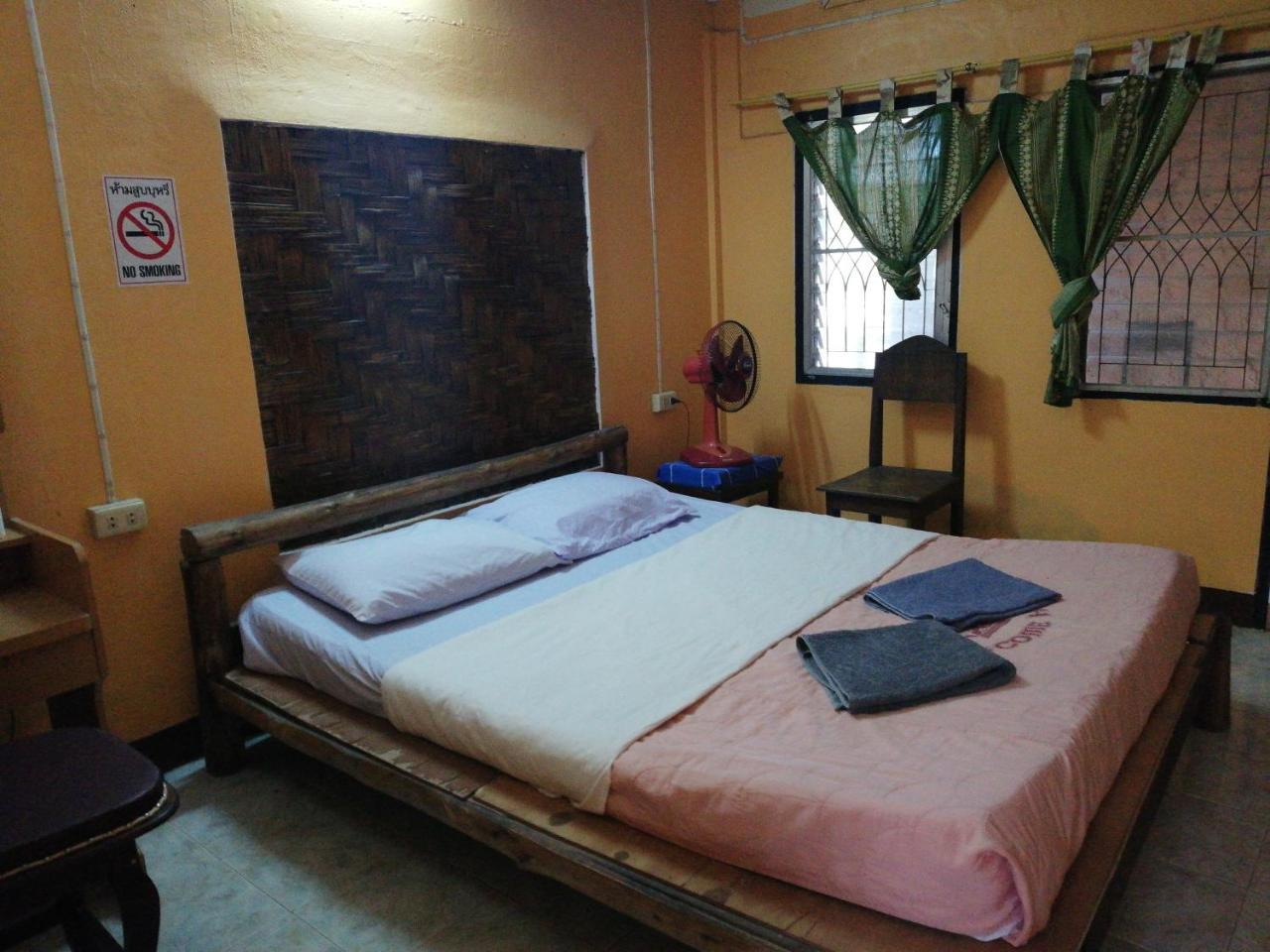 Chian House Hotel Chiang Rai Exterior photo