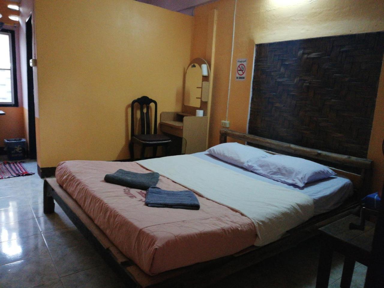 Chian House Hotel Chiang Rai Exterior photo